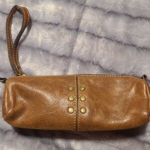 Patricia Nash Isla Italian Leather Zip Clutch Wristlet Brown Designer